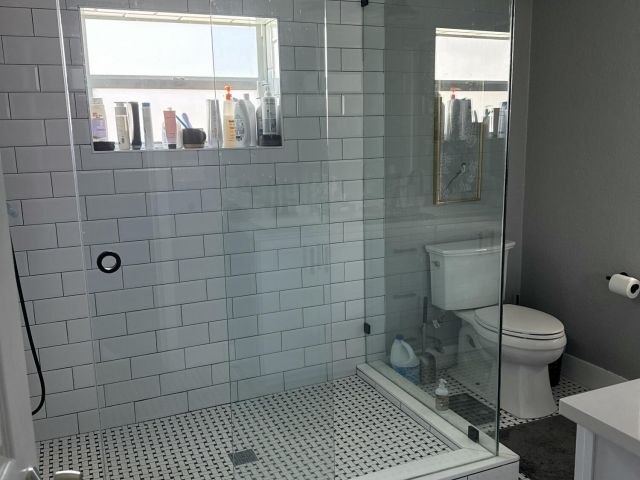 Home for rent at 615 SW 9 Street - photo 5760305