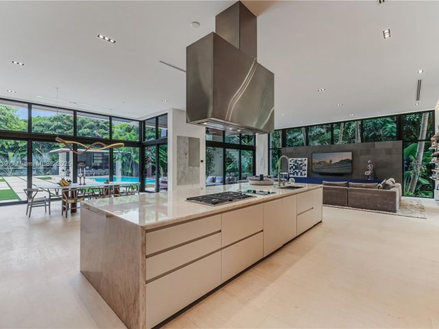 Home for sale at 4780 SW 86th Ter - photo 5826845