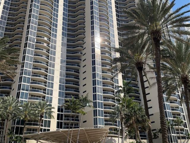 Apartment for rent  Unit #1906 - photo 5737812