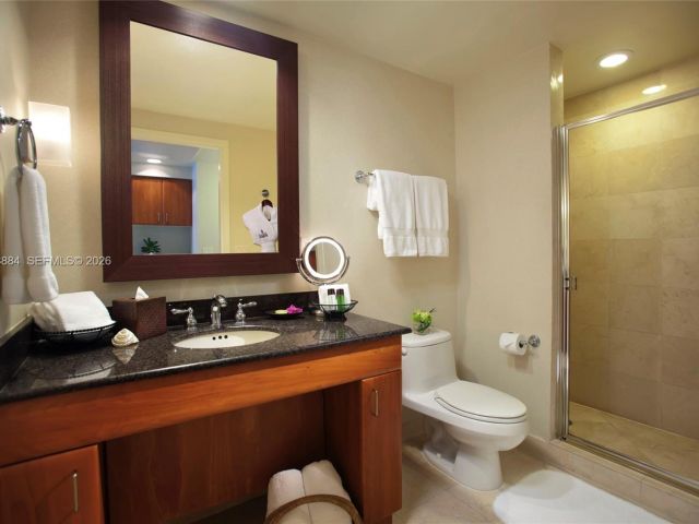 condo for sale in Sunny Isles Beach - 18001 Collins Ave 1415 - MondialRealty