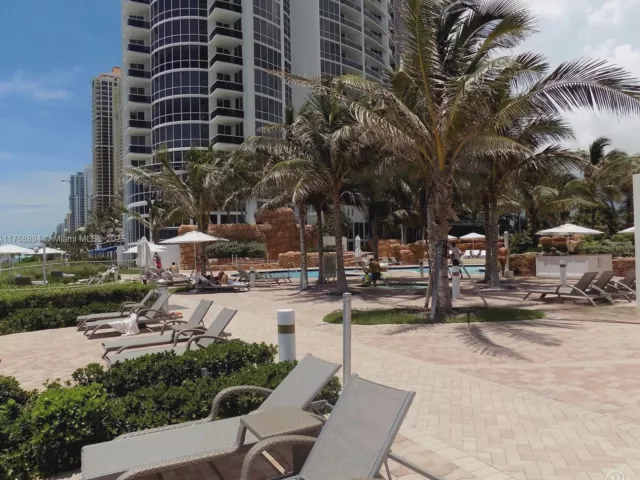 2-bedroom condo for rent in Sunny Isles Beach - 18201 Collins Ave 3906 - MondialRealty