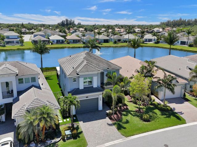 Home for sale at 7650 Francisca Club Lane - photo 6595505