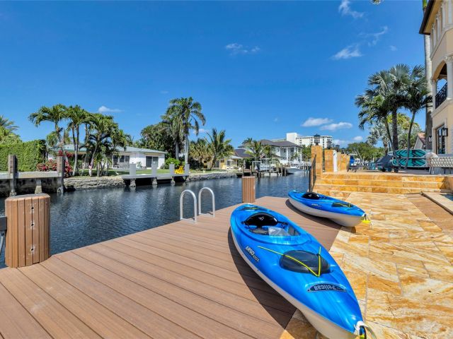 Home for rent at 1011 Rhodes Villa Avenue - photo 5768490