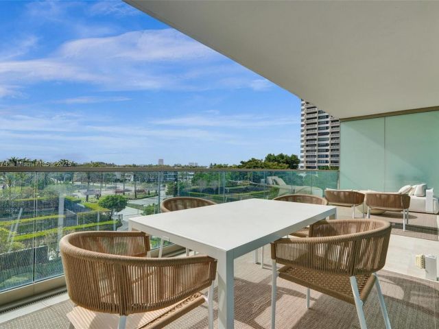 Apartment for rent  Unit #404 - photo 5818235