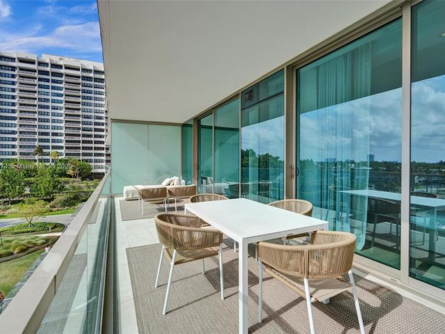 Apartment for rent  Unit #404 - photo 5818236