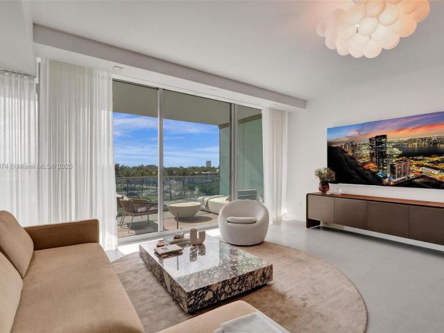 Apartment for rent  Unit #404 - photo 5818250