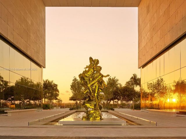 Apartment for rent  Unit #404 - photo 5818254