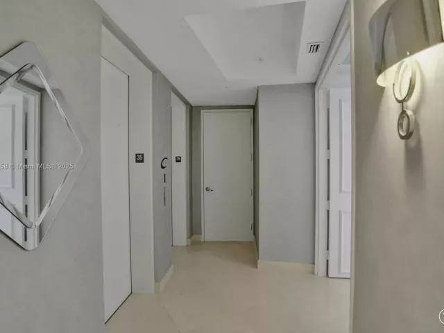 Apartment for sale  Unit #3504 - photo 5771214