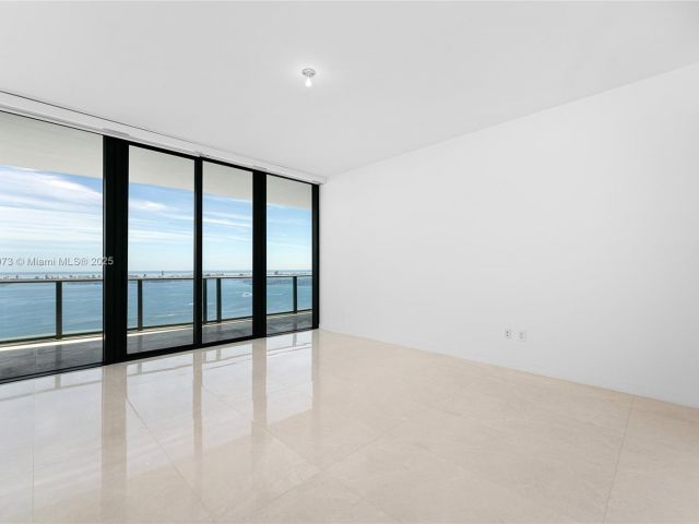 Apartment for sale  Unit #PH5003 - photo 5851986