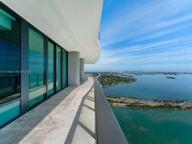 Apartment for sale  Unit #PH5003 - photo 5851992