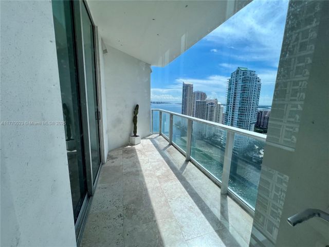 Apartment for sale  Unit #2606 - photo 5771313