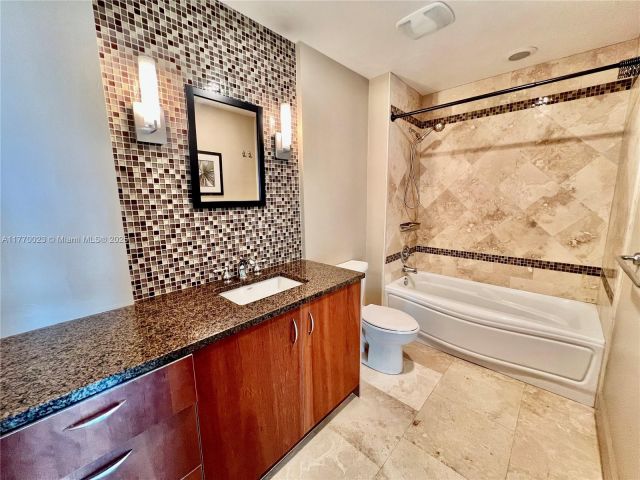 Apartment for sale  Unit #2606 - photo 5771317