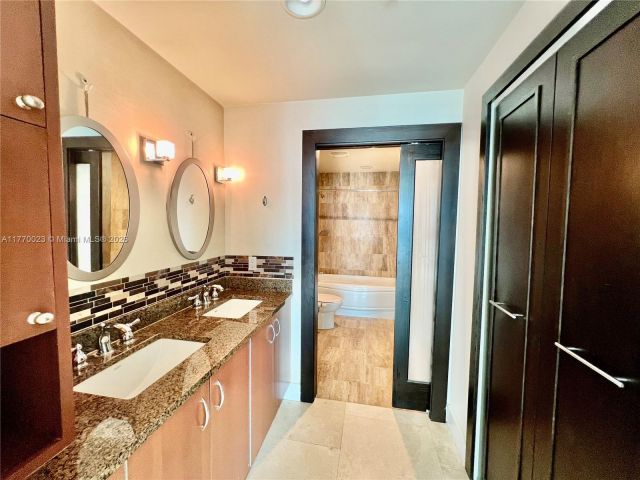 Apartment for sale  Unit #2606 - photo 5771319