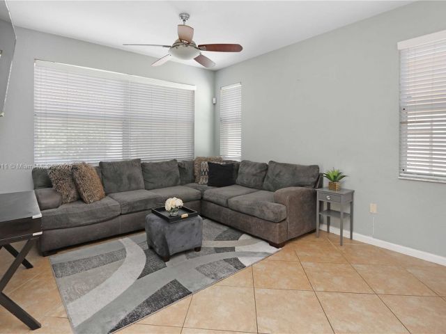 Home for sale at 2250 NE 37th Rd - photo 5845176