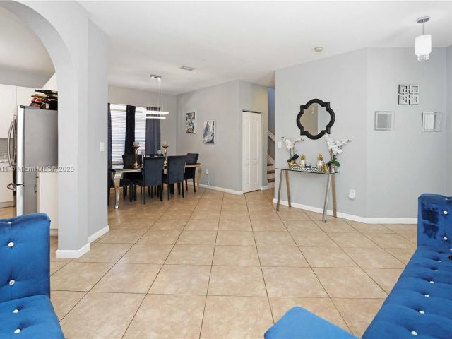 Home for sale at 2250 NE 37th Rd - photo 5845187