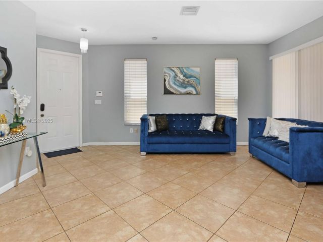 Home for sale at 2250 NE 37th Rd - photo 5845189