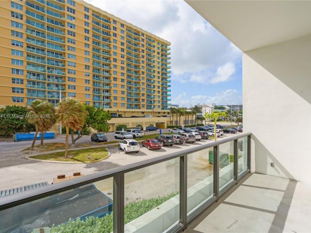 Apartment for sale  Unit #207 - photo 5774212