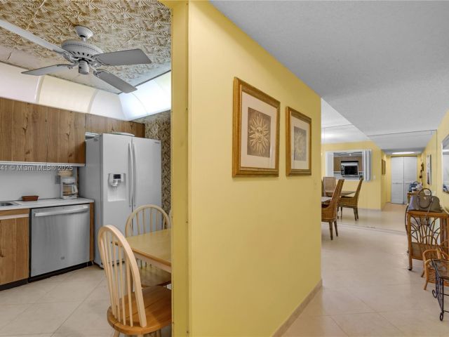 Apartment for sale  Unit #207 - photo 5774214