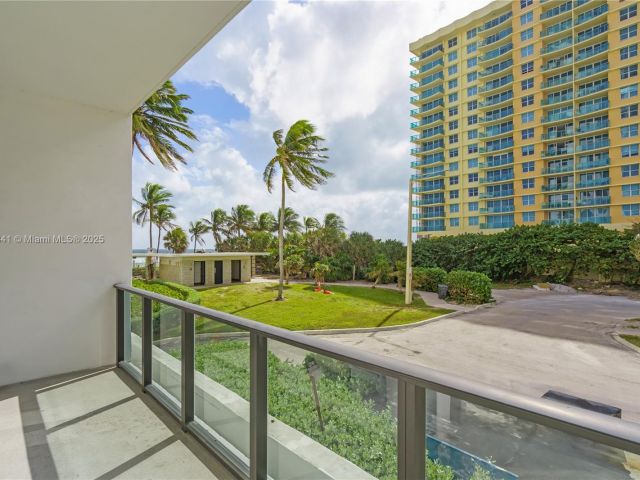 Apartment for sale  Unit #207 - photo 5774225