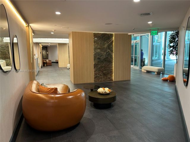 Apartment for sale  Unit #3610 - photo 5781246