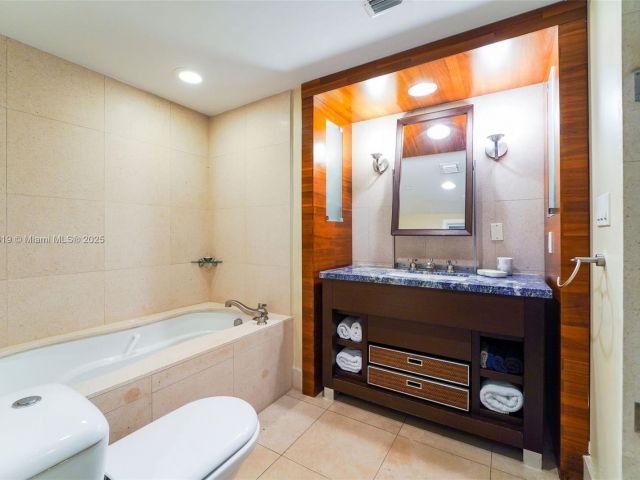 Apartment for rent  Unit #1214(door1203) - photo 7502574