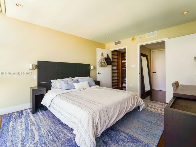 Apartment for rent  Unit #1214(door1203) - photo 7502576