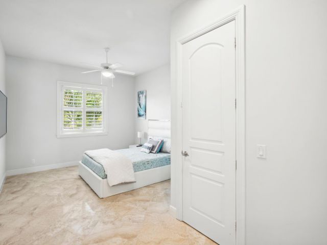 Home for sale at 1008 Mandarin Isle - photo 5818846