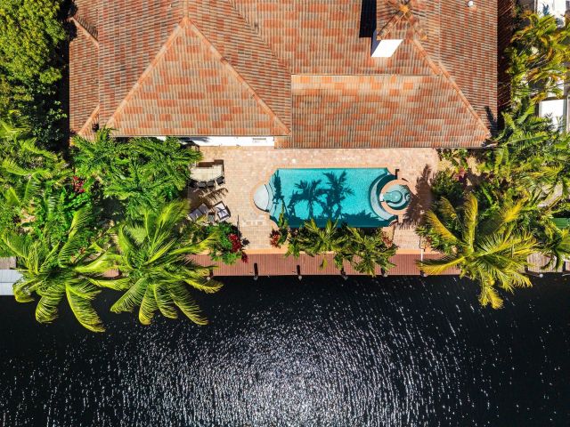 Home for sale at 1008 Mandarin Isle - photo 5818864