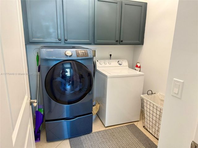 Home for sale at 2977 St John Dr - photo 5777278