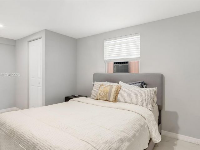 Home for sale at 3120 SW 17th St - photo 5815120