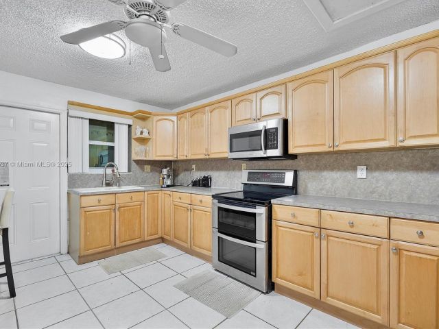 Home for sale at 25600 SW 197th Ave - photo 5779172