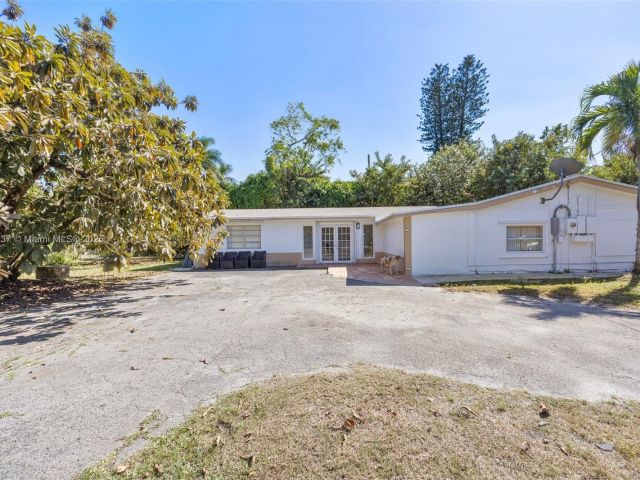 Home for sale at 25600 SW 197th Ave - photo 5779178