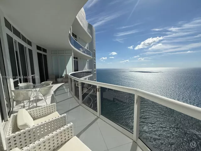 Apartment for rent  Unit #4207 - photo 5852738