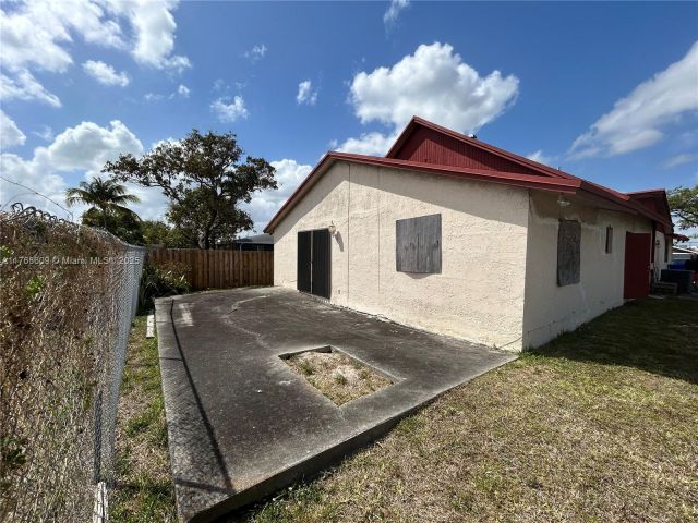 Home for sale at 5416 Flagler St - photo 5830189