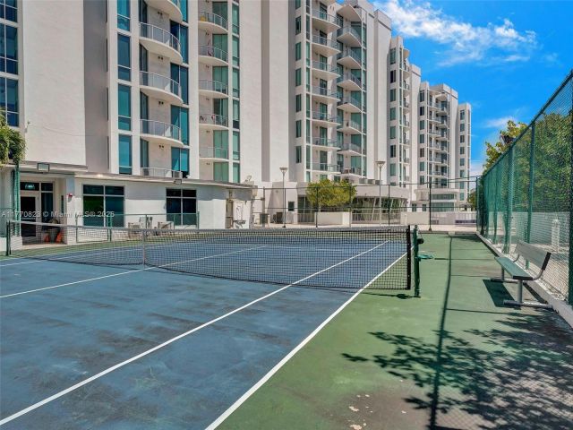 Apartment for sale  Unit #319 - photo 5856420