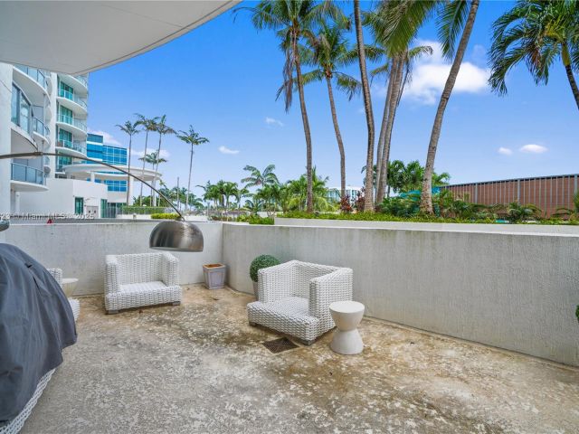 Apartment for sale  Unit #319 - photo 5856421