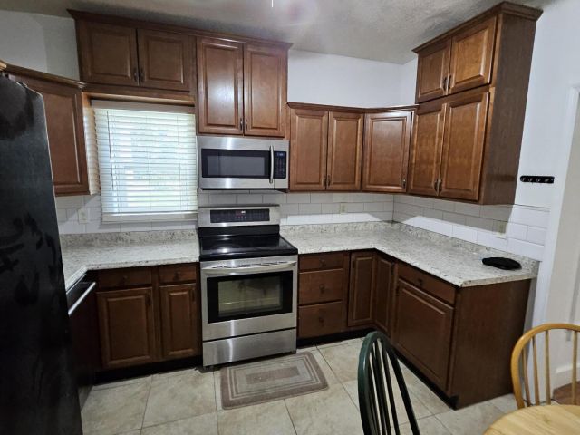 Home for sale at 701 SW 8th Avenue - photo 6656903