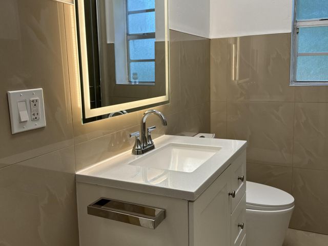 Home for sale at 701 SW 8th Avenue - photo 6656909