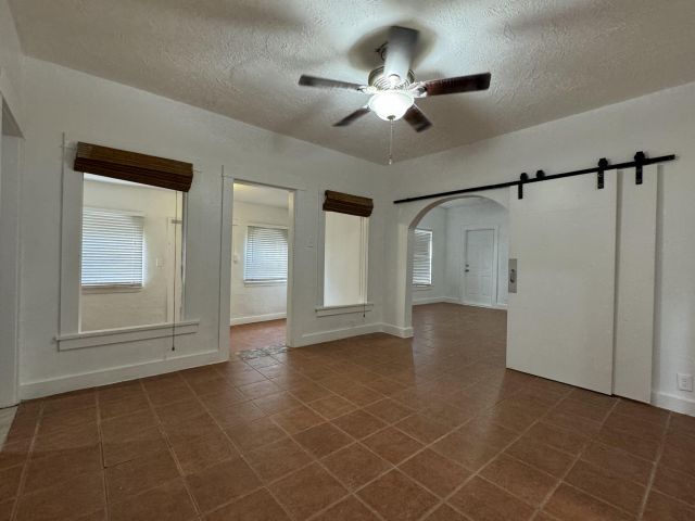 Home for sale at 701 SW 8th Avenue - photo 6656910