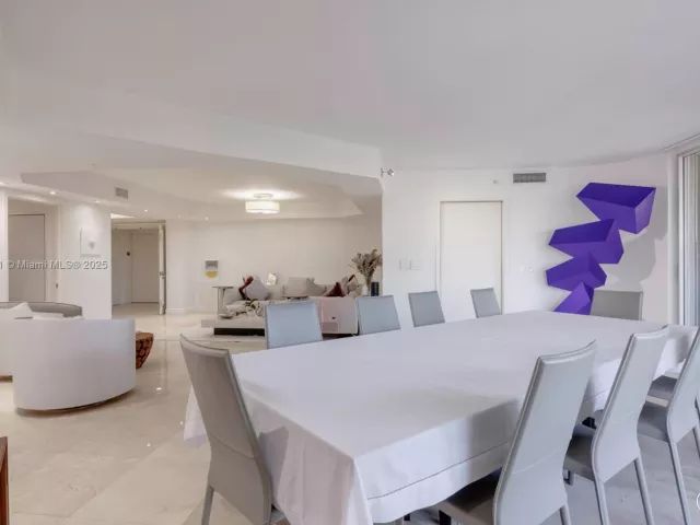 Apartment for sale  Unit #307 - photo 5790637