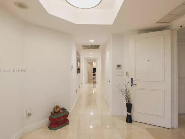 Apartment for sale  Unit #307 - photo 5790642