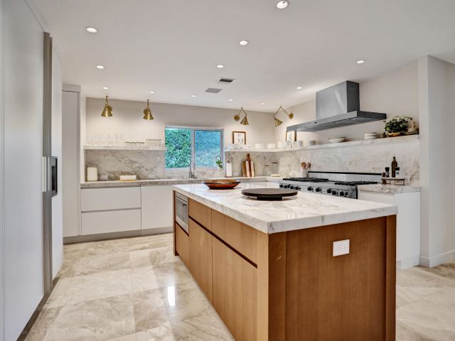 Home for sale at 1107 Little Harbor Drive - photo 5786640