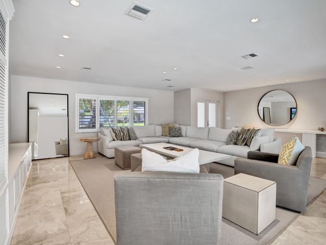 Home for sale at 1107 Little Harbor Drive - photo 5786649