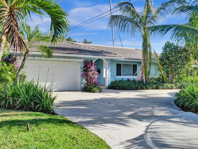 Home for sale at 1107 Little Harbor Drive - photo 5786654