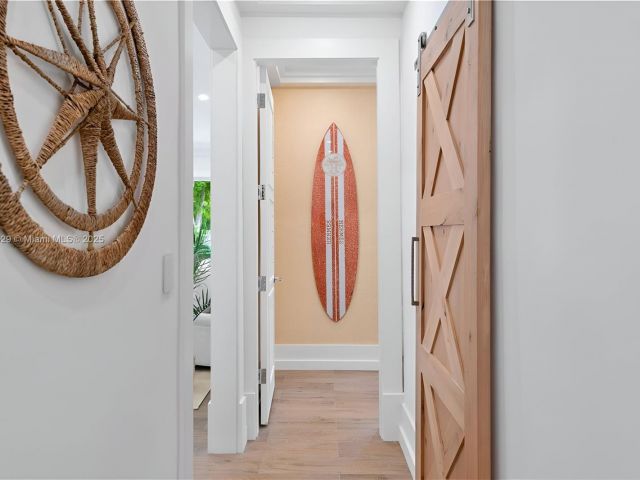 Home for sale at 2575 Pine Tree Dr - photo 5790311