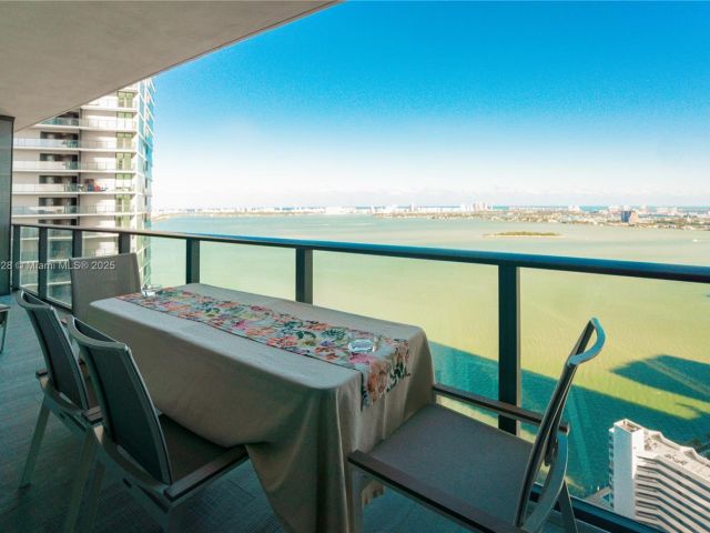 Apartment for rent  Unit #3505 - photo 5800553