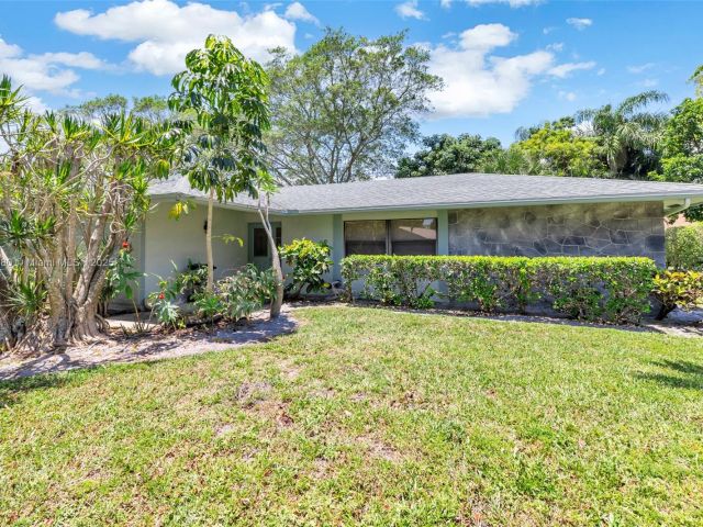 Home for sale at 766 NW 24th Ave - photo 6036721