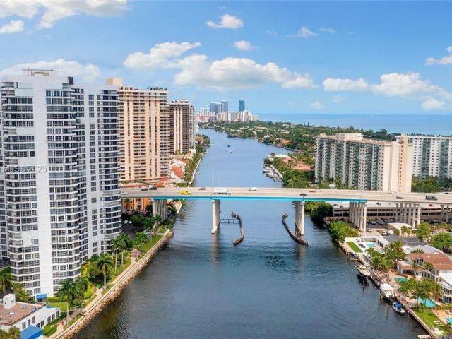 Apartment for sale  Unit #1210 - photo 5796521