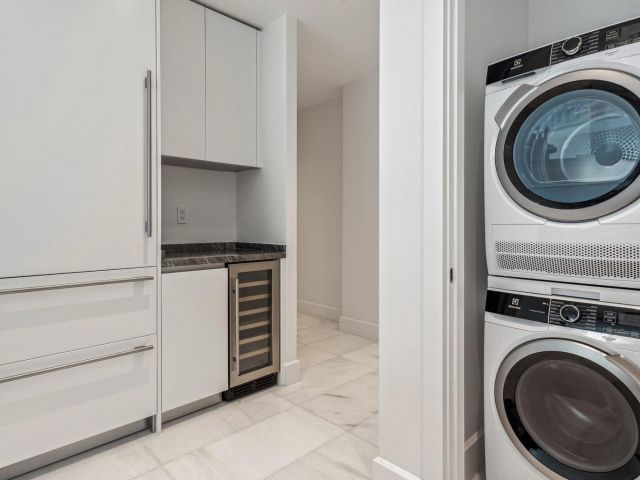 Apartment for sale  Unit #2104 - photo 5800865