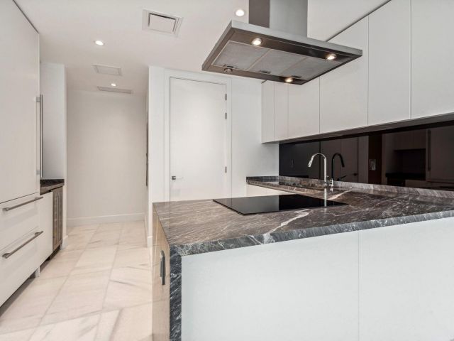 Apartment for sale  Unit #2104 - photo 5800868